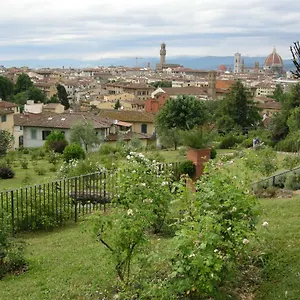 al-giardino-delle-rose.it-tuscanyhotel.com/