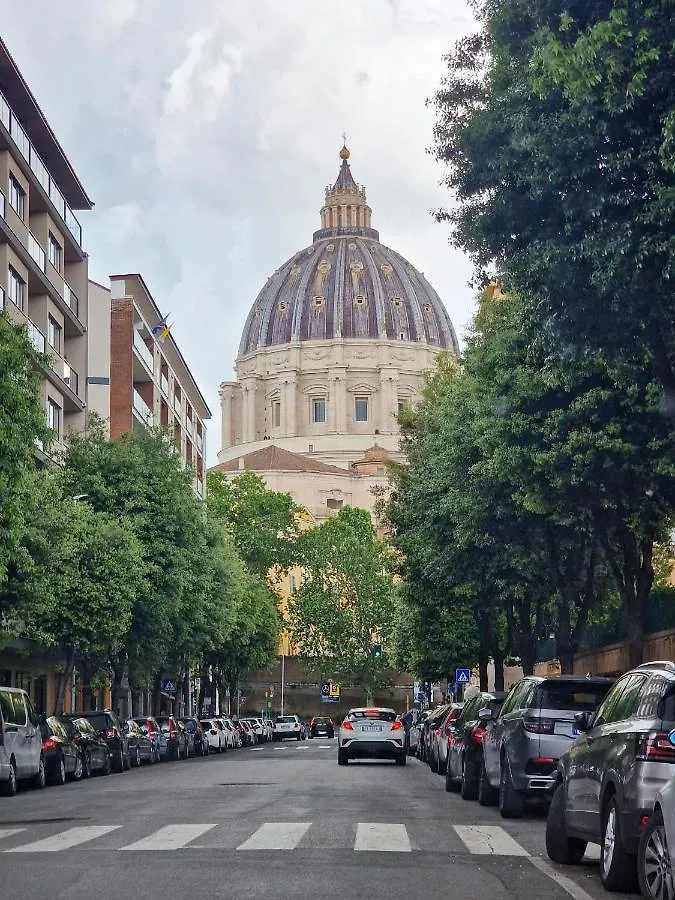 San Pietro Roma Suite 0*, Rome